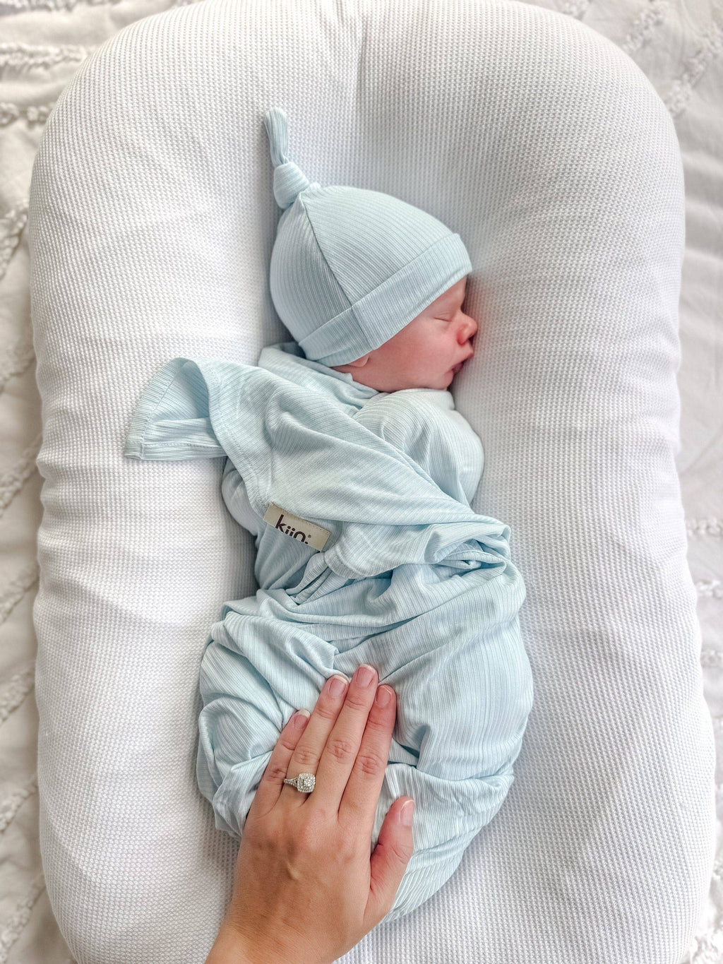 Kiin Baby Bamboo Stretch Swaddle